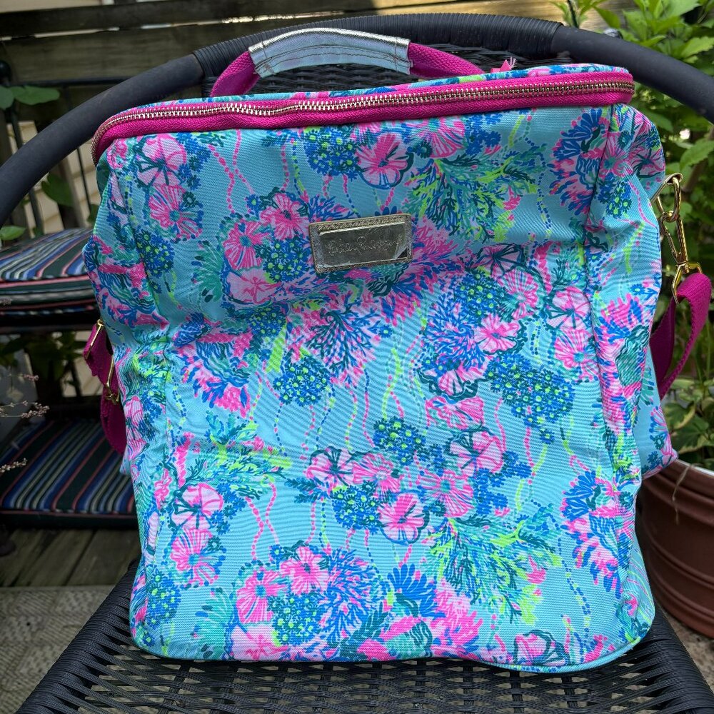 Lilly Pulitzer Double Zip Insulated Cooler- Beach You To It